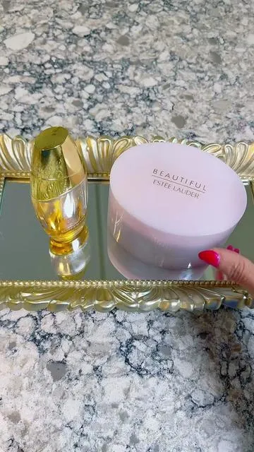 This is one of my forever favorites 💕 Estée Lauder Beautiful body powder makes your skin feel soft, smooth, and smell amazing all day. I use it after showers, before getting dressed, and anytime I want that clean, feminine scent ✨ Lightweight, not messy, and so luxurious. If you love classic, soft fragrances, you’ll love this one. Tap the cart to try it 🛒 👉 affiliate | #TikTokShop #EsteeLauderBeautiful #BodyPowder #PerfumeTok #FeminineScents 
