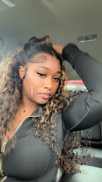 I’m so in love with this wig and this color I received so many compliments! 😍@BangJazz Hair  @BangJazzhairofficial #tiktokaffiliate #bangjazzhair #wiginfluencer #creatorsearchinsight #wiginspo 
