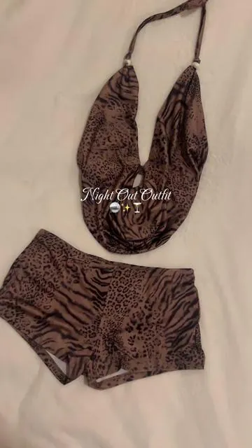 This set is HOT!!! #OutfitIdeas #NightOutOutfit #TwoPieceSet #GirlsNight #Conjunto 