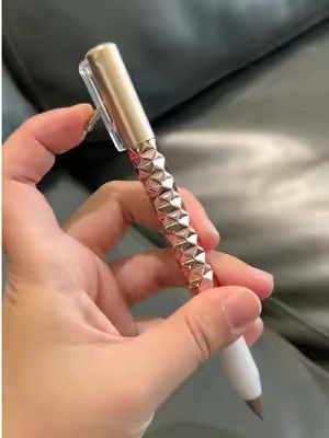 #deformationpen #pen #DeformablePen #decompression #asmr #asmrsounds #unboxing #gadget #deformation#desksetup#fyp#usa #tiktok #foryou #fyp #tiktokmademebuyit#goodthing #amazonfinds #studenthacks #schoolhack #teacherrecommendation  #forstudents #gift #son #daughter #student #stationery 