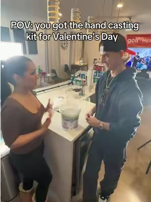 It’s actually pretty fun too! #handcasting #handcastingkit #valentinesdaygift #giftideasforher #couples 