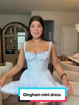This gingham mini dress is the perfect addition to spring! #ginghamdress #minidress #sleevelessdress #gingham #OOTD @Edikted 