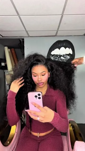 Hair 10/10 & that’s omm ! ⭐️⭐️⭐️⭐️⭐️ @Tahikie Hair Shop  #hairinfluencer #fy #deepwavehair #viral #wiginfluencer 