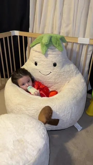 Literally the cutest bean bag chair!! #beanbagchair #beanbagchairforkids #kidschair #fyp #kidsfavorites 