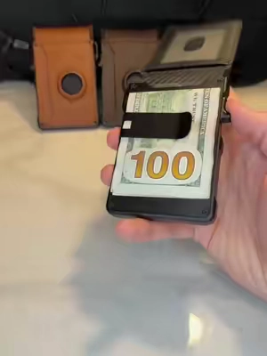 I mean it has everything #wallet #rfidwallet #menswallet #wallets #tiktokmademebuyit 