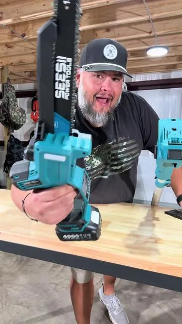 Tree trimming made easy for this spring. #polesaw #yardwork #treetrimming #tiktokshopcreatorpicks #treelimbremoval 