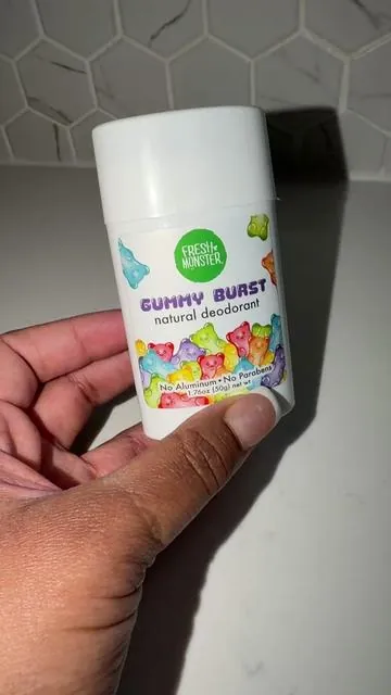 This is perfect for kids! We should start teaching them proper hygiene early! And this actually works! Love that it’s aluminum and paraben free! #kidsdeodorant #kidshygiene #kidsmusthave #kidsoftiktok #deodorantforkids 