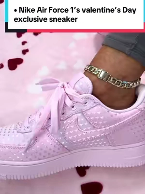 Nike Air Force 1’s valentine’s Day exclusive sneaker limited edition #nikeairforce1 #nikesneakers #nikelimitededition #valentinesdaygiftideas #tiktokshopcreatorpicks 
