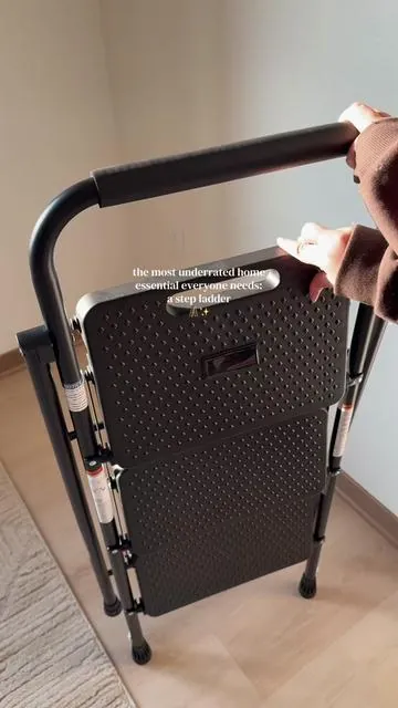 as a single woman… who needs a man? 😌🪜 This 3 step ladder lets me reach, style, and set up decor all by myself…no chairs, no struggle. #homeessentials #homefinds #homedecor #homemusthaves #tiktokshopcreatorpicks 