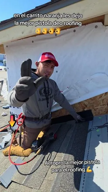#pistolaroofing #enseñanzaconstruccion #flasroofing #roofingconstruction les dejo en el carrito la mejor pistola para el roofing 100porciento recomendada mi gente 💪💪💪