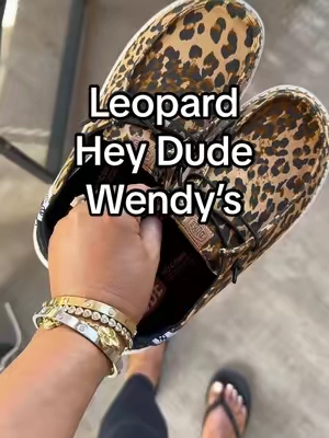 Leopard Hey Dude Wendy’s 🖤🐆 #heydude #heydudeshoes #womensheydudes #leopardheydudes #tiktokshopcreatorpicks 