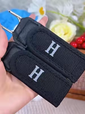 ¡Adiós al pesado hebilla del cinturón! Este cinturón elástico sin hebilla mantiene tus pantalones seguros y cómodos, con un aspecto limpio e invisible. ¡Ideal para el uso diario o las actividades al aire libre! #TikTokShopCyberMonday #belt #BuckleFreeBelt #WeeklyDeals #LoveAtFirstFind 