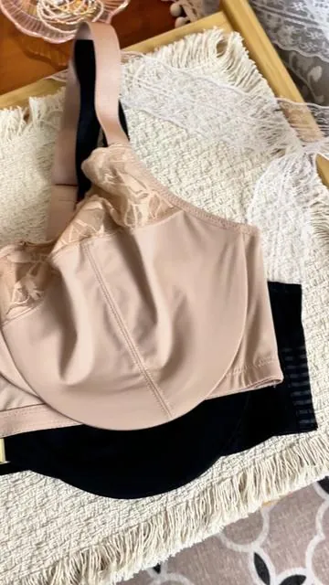 Effortless wear. Discover front-closure bras. Grab yours! 🌟 #HSIA #hsiabra #bra #plussize #comfortable #curvy #fashionfinds #tiktokshopfinds #minimizer w