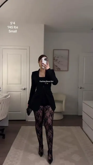 @Fashion Nova 🖤 #fashionnova #ootd #outfitinspo #fashiontiktok #outfitideas 
