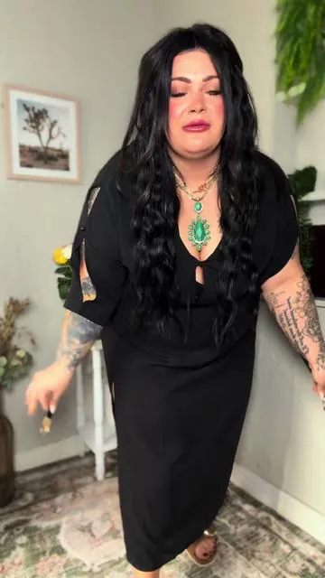 I ordered the 2X/3X ! @BLOOMCHICUSOFFICIAL #tiktokshopcreatorpicks #fashionaccesories #plussizefashion #curvyfashion #belt 