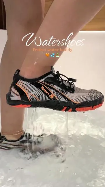 Vacation favorite. These water shoes go everywhere with me.🌊#watershoes #beachvibes #vacations #aquashoes #quickdry 