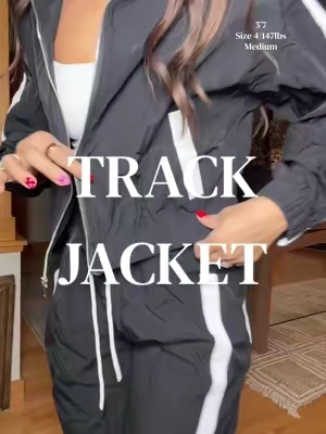 @TanmingFashion cropped track jacket. Great for kids sports this spring! #trackjackets #sportsmom #windbreaker #croppedjacket 