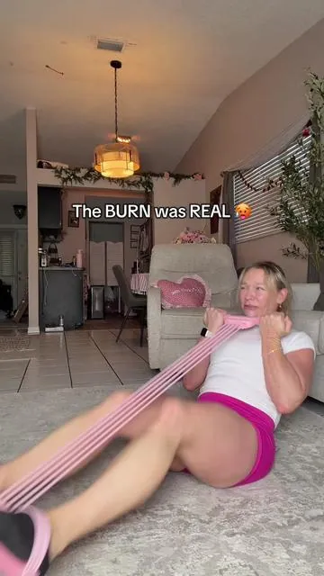 #abworkouts #beginnerabsworkout #athomeworkout #tiktokshopstockup 