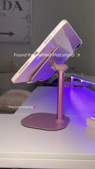 It’s so pretty! 😍 every ipad girl neeeeds! #ipadaccessories #TabletStand #PhoneStand #IpadStand #PinkFinds 