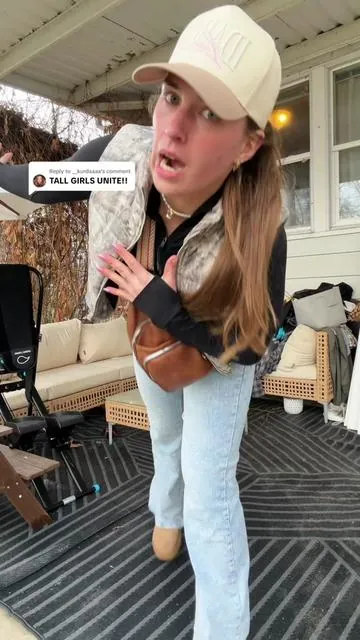 Replying to @__kurdaaaa tall girl jeans for that price👀 Crazyyy talk @Fashion Nova #tallgirls #tallgirlfriendly #tallgirljeans 