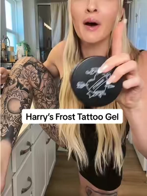 Shoutout to that artist cause I’ve never gotten so many compliments on my tattooos before 🖤  #harrys #harryspartner #tattooaftercare #tattootips #tattoohealing 