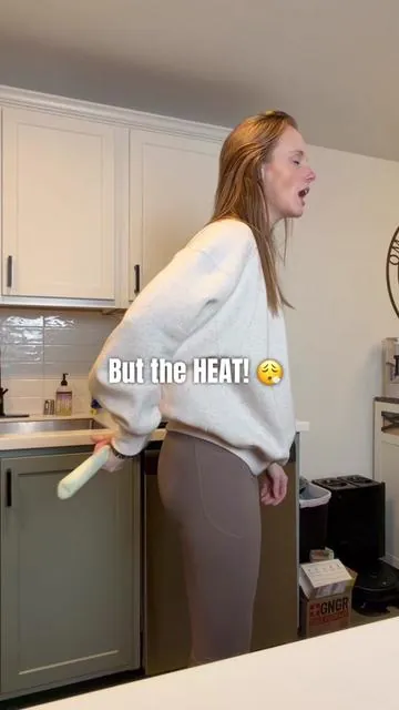 Waking up that energy!! #tapping #pattingstick #energywork #massagetherapy #healing 
