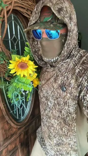 This UPS 50+ hoodie has a built-in face mask with breathable mesh thumb holes in the sleeves and a large hood. @Bassdash-US  #OutdoorGear #FishingLife #HuntingSeason #SunProtection #BuiltForTheOutdoors