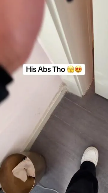 Best Ab workout I’ve done by far #abroller #abworkout #howtogetabs #abwheel #tiktokshopstockup 