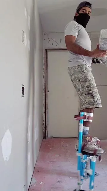findmall 15-48Inch Drywall Stilts 😱😱#stilts #tiktokshop #drywallfinisher #drywalltools #tools 