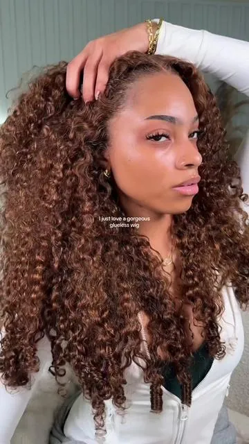 obsessed with everything about this hair 🫶🏽 @OQHAIR @oqhairshop i’m wearing the 13x6 chocolate brown wig in 26 inches and 250% density | #oqhair #brownhair #brownwig #burmesecurly #gluelesswig   