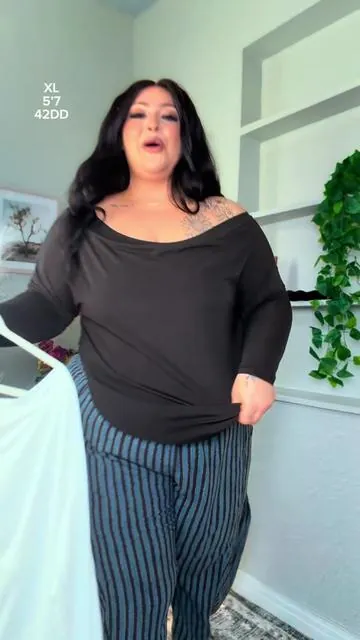 @Halara @Halara_official #halara #tiktokshopcreatorpicks #plussizefashion #tiktokshopstockup #curvyfashion 