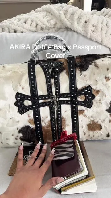 @AKIRA I’m absolutely obssessed omg!!😩😍 #akira #inspo #style #bag #aesthetic 
