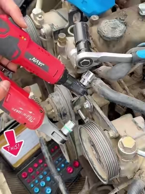 Awesome electric ratchet wrench##bluecollar #tool #diyer #mechanic #autorepair 