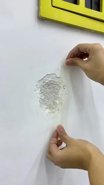 Small wall holes, big headaches? Not anymore! Our repair paste spreads easily, dries fast, and leaves your walls looking flawless—no skills required ✨ #WallHoleSolution #EasyHomeFix #NoSkillDIY #HomeRepairSimplified #EveryHomeNeeds
