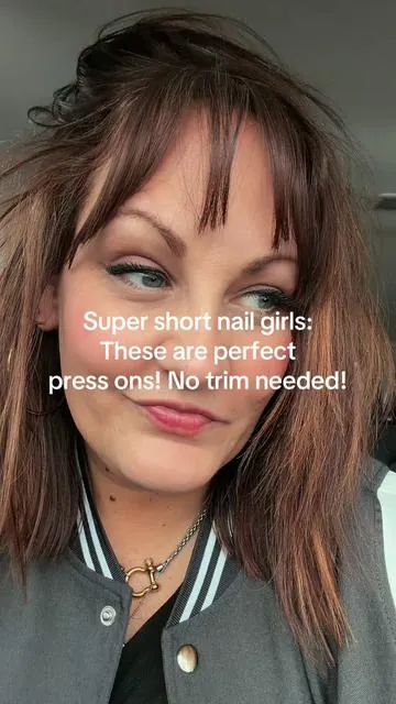 If you are a short nail girl tired of trimming long press on nails- super short to the rescue! @Glamnetic #glamnetic #glamneticnails #supershortpressons #supershortnails #pressonnails 