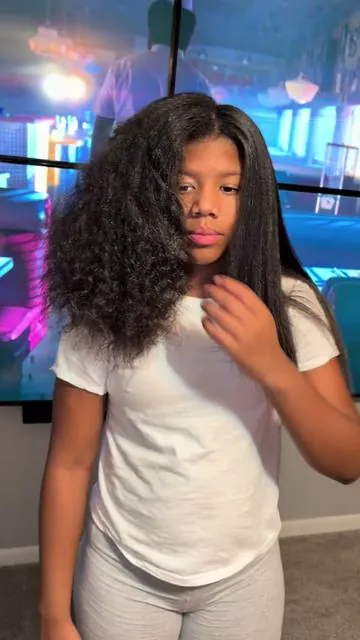 @wavytalkofficial #wavytalksteamstraightener #silkpress #silkpressnaturalhair #naturalhair #jus_dane 
