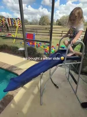🛝 our pool just got 100x more fun 😂 #pool #waterslide #toddlermom #toddlerswimming 