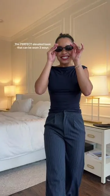 This is one of the most flattering tops I own 🤩 Size: small ##ogl##elevatedbasic##cutetops##tiktokshopcreatorpicks