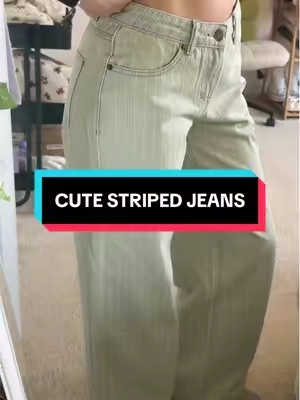 such a cute pair of jeans to romanticize your summer🍯 #jeans #cute #Summer #aesthetic 