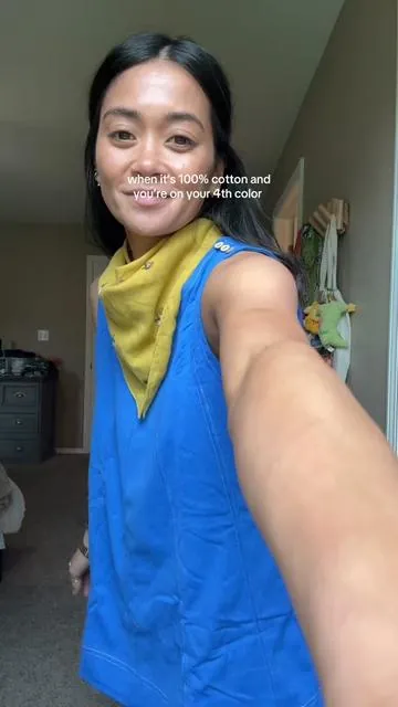 5’0” wearing size xs 
