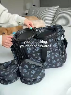 You’re packing for your dog wrong. This dog travel bag keeps food, bowls, and dog supplies organized so you’re ready for parks, trips, and everyday adventures. 🐾 #dogessentials #dogmusthaves #dogtravelbag #doggybag #dogsupplies 