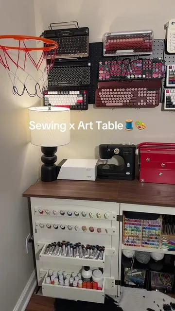 @Best Choice Products, Inc. this sewing table is literally so clutch! The best part is when I need to condense my space I can fold it back! 🧵🎨🤭 #sewing #art #storage #craft #home
