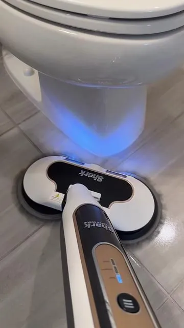 My floors have never been this clean #sharksteamandscrub #floormop #cleaning #tiktokshopcreatorpicks #steamclean 