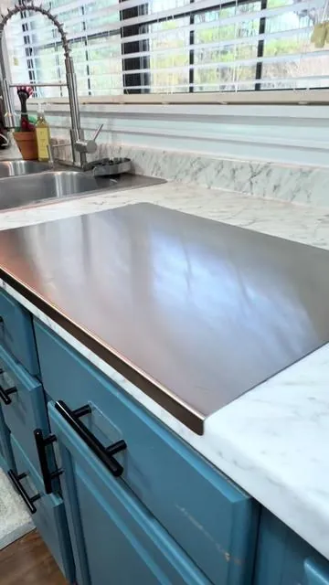 #stainlesssteel #cuttingboard #kitchenessentials #kitchenhacks #stainless 
