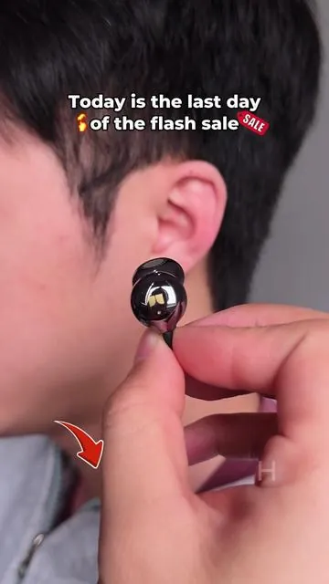 004:💥 These Earbuds Look Weird… But Work Amazing💫 #monster #tiktokshop #fashiontiktok #2026 