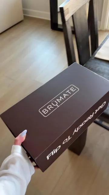No more exposed straws!! yup, this is the ONE! this color shown is called - Dune 🤎 #brumate #brumateeraflip 