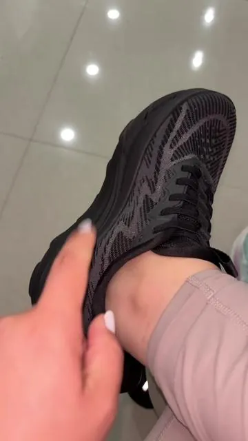 Zapatos Ortopédicos Mujer Slip-On Manos Libres | Tenis Cómodos para Caminar Todo el Día con Amortiguación y Suela Antideslizante #comfortable #comfortableshoes #sliponshoes #springbreak #tiktokshopfinds 