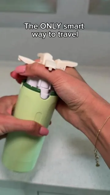 So mad I didn’t think of this sooner… #creatorsearchinsights #travelhacks #flighthacks #travelcontainer #momtravelhacks 