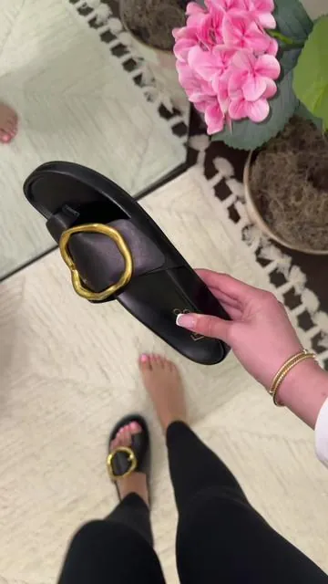 obsessed with these 😍😍 #sandals #tiktokshopcreatorpicks 