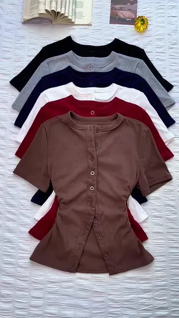 Buttoned rib tee + high-waist bottoms = sleek + sweet 🛒🛒#womensfashion #ootd #tiktokmademebuyit #basicoutfit #shortsleeves 